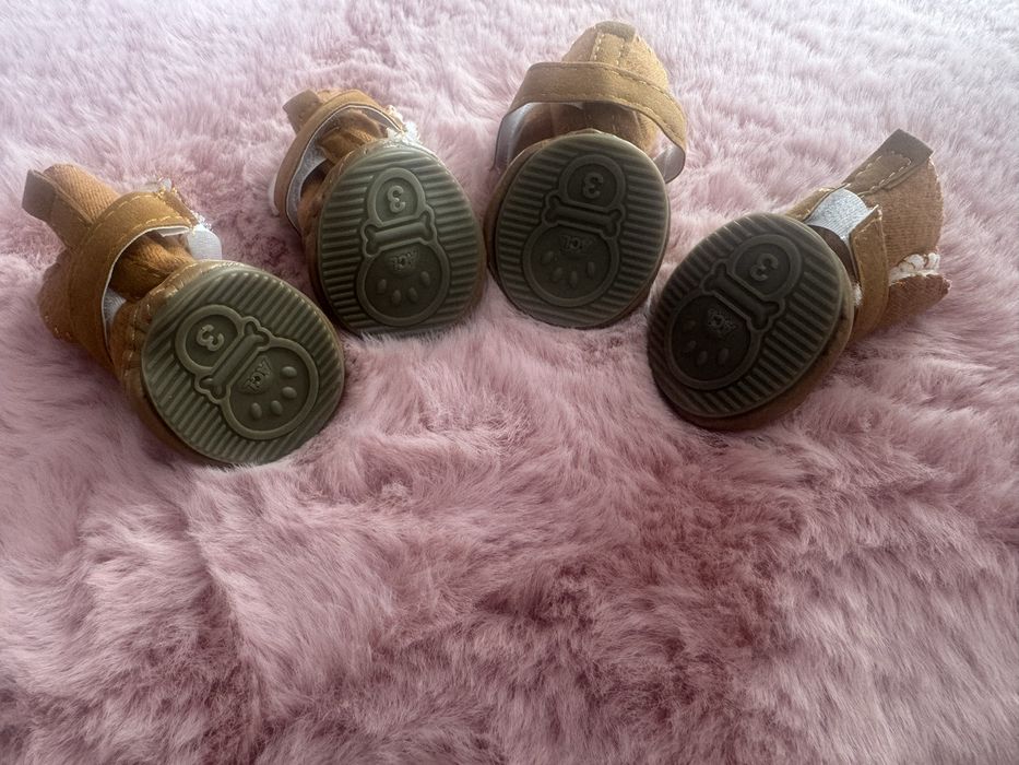 Продавам нови кучешки дрехи,кучешко елече, кучешки дъждобран