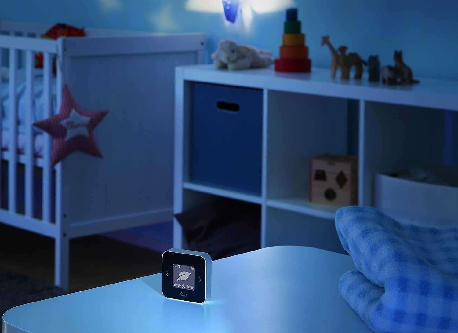 Senzor Smart Eve Room pentru monitorizarea calitatii aerului