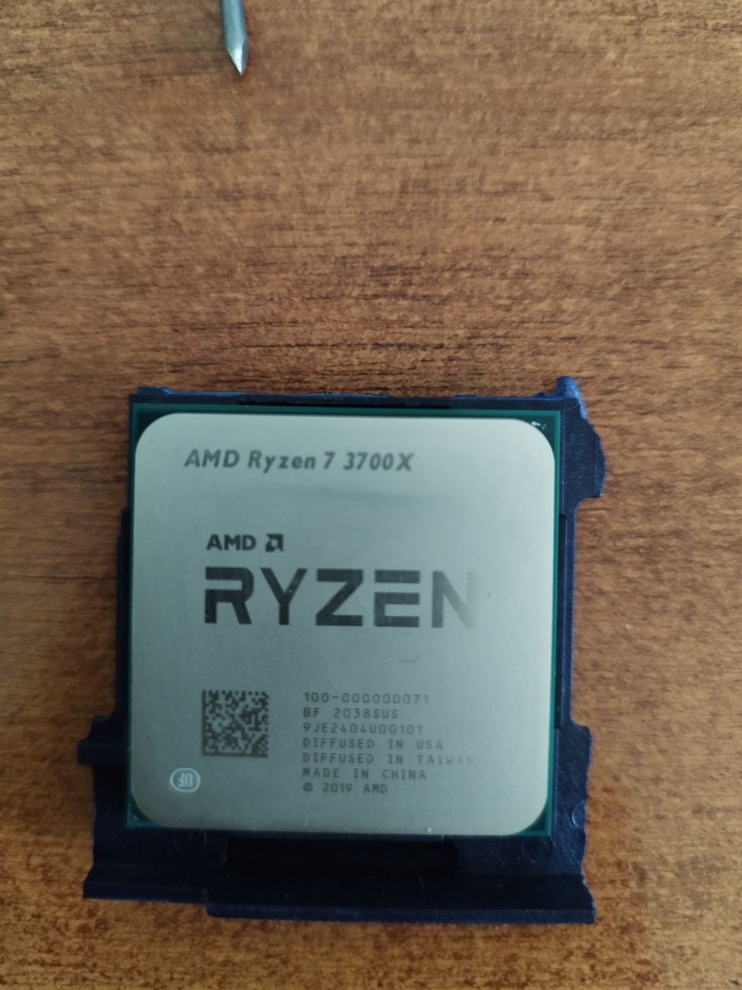 AMD Ryzen 7 3700X 3.6GHz 8 Core 16Thr 32 МБ 65 Вт