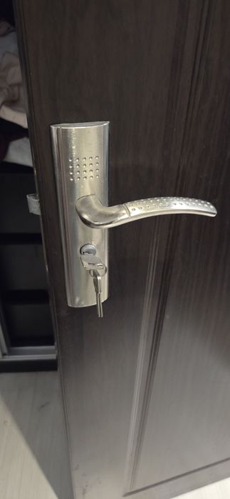 Итрериорни врати