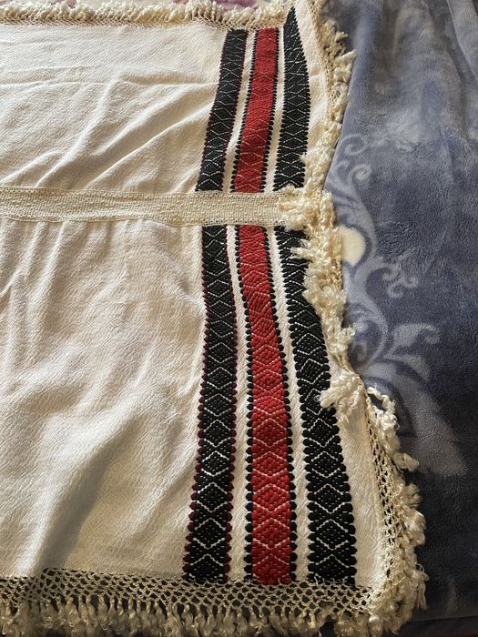 Fata de masa si stergar lucrate manual