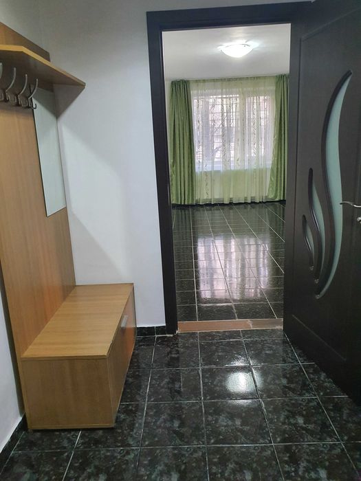 Proprietar inchiriez 2 camere Militari