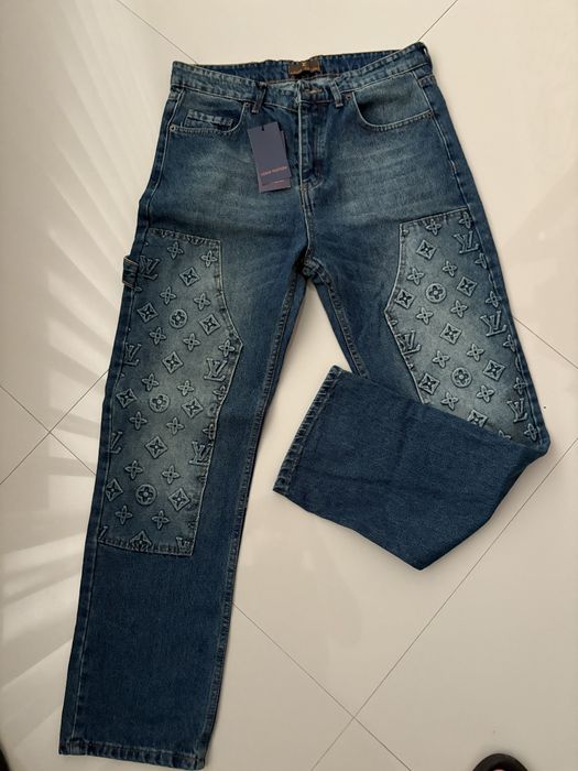 Blugi firma mai multe modele marimi diferite