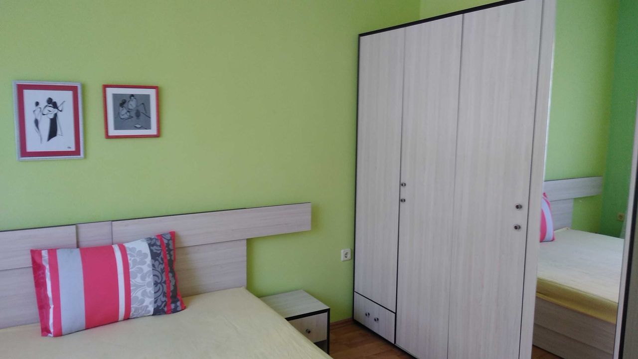 Дава се под наем Тристаен апартамент в Варна, ВИНС - 75 кв.м за 510 € - Снимка #5