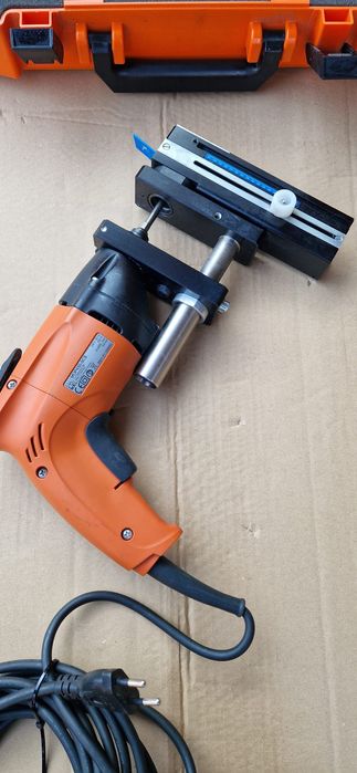 Fein bormașină pentru autoforante