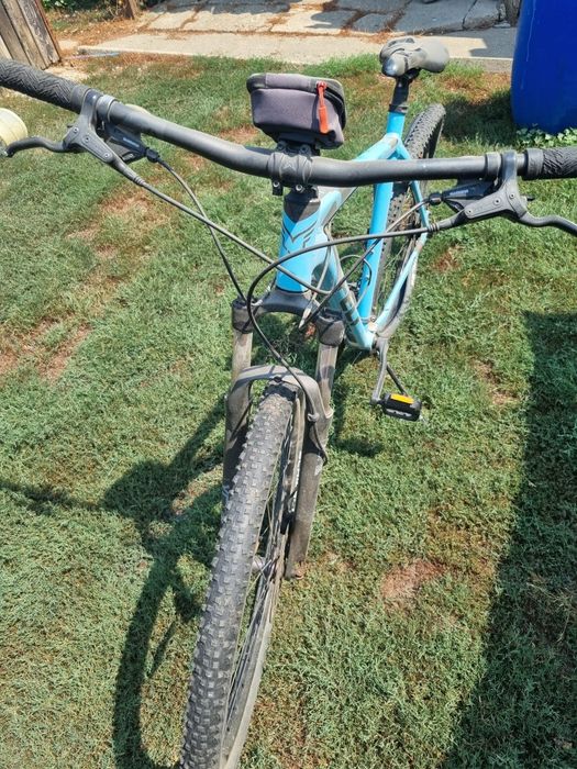 De vânzare Bicicleta Felt aproape noua