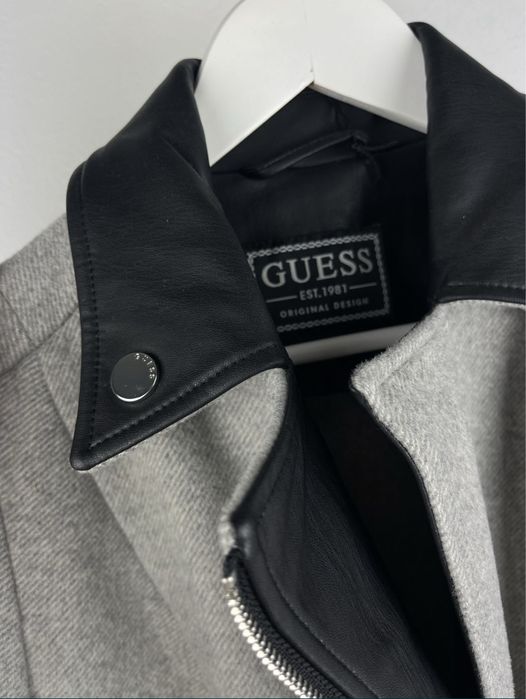 Geaca, Jacheta Guess dama