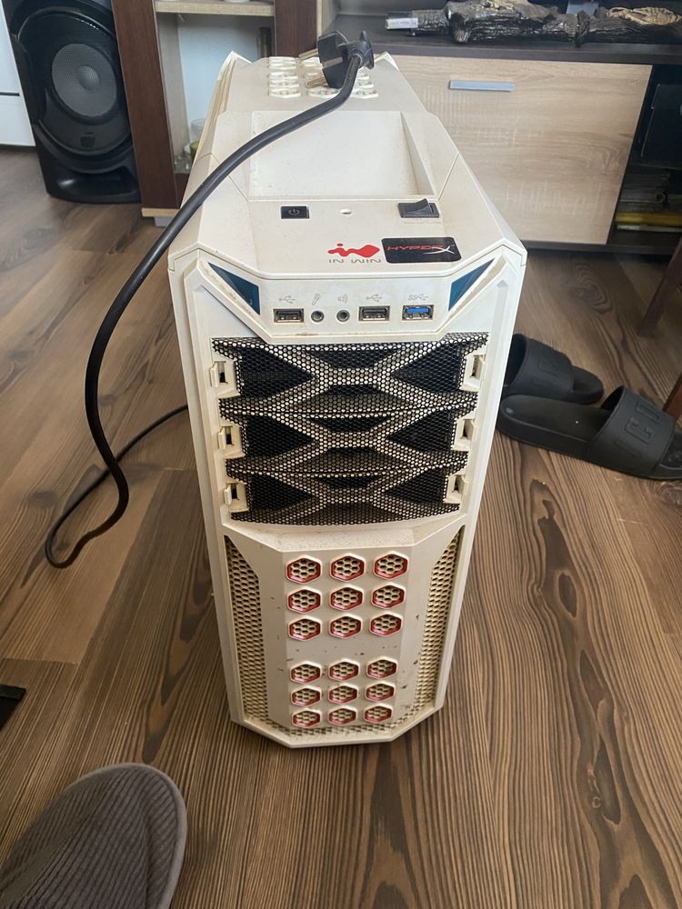 Настолен Компютър G:RIGS Siegfriend