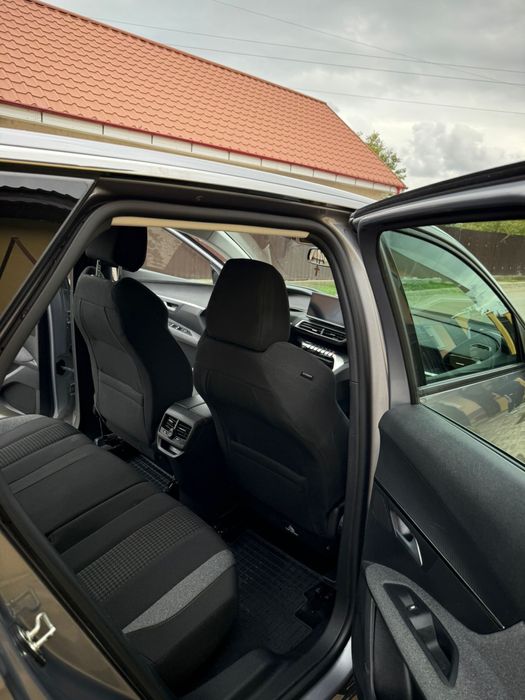Peugeot 3008 2020