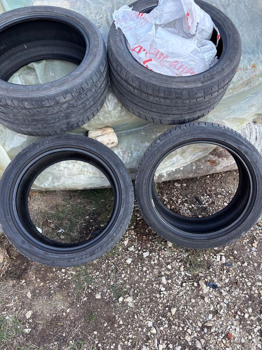 Продавам летни гуми Bridgestone – спорт пакет (315/35 R20 и 275/40 R20