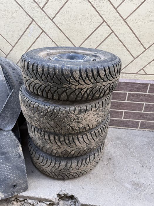 Диски с шинами R-15