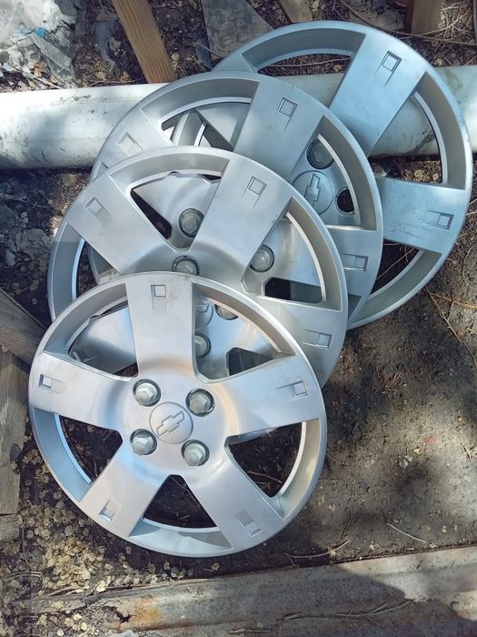 Продам колпаки новый