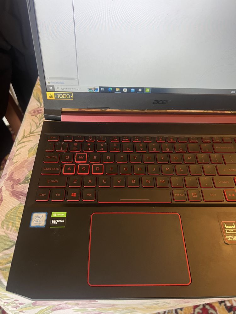 Vand laptop acer nitro 5