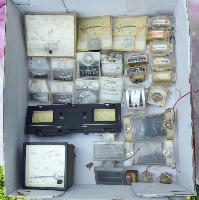 Aparate de masura si control