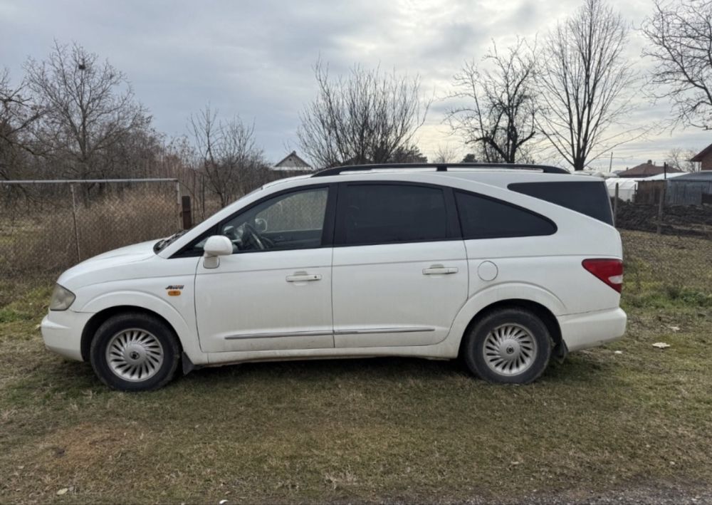 Ssangyong Rodius