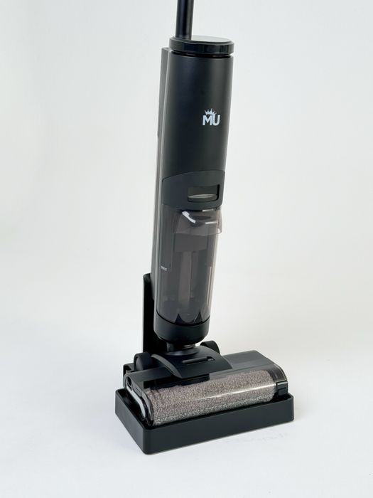 Вертикальный моющий пылесос MU