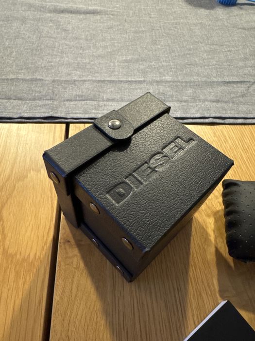 DIESEL Dz4329 Mega Chief