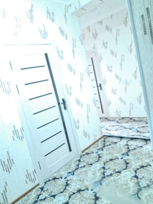 Navoiy shahridan  2 xona uy ISFAAN domi yangi bozor