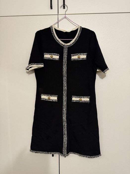 Черное платье для офиса