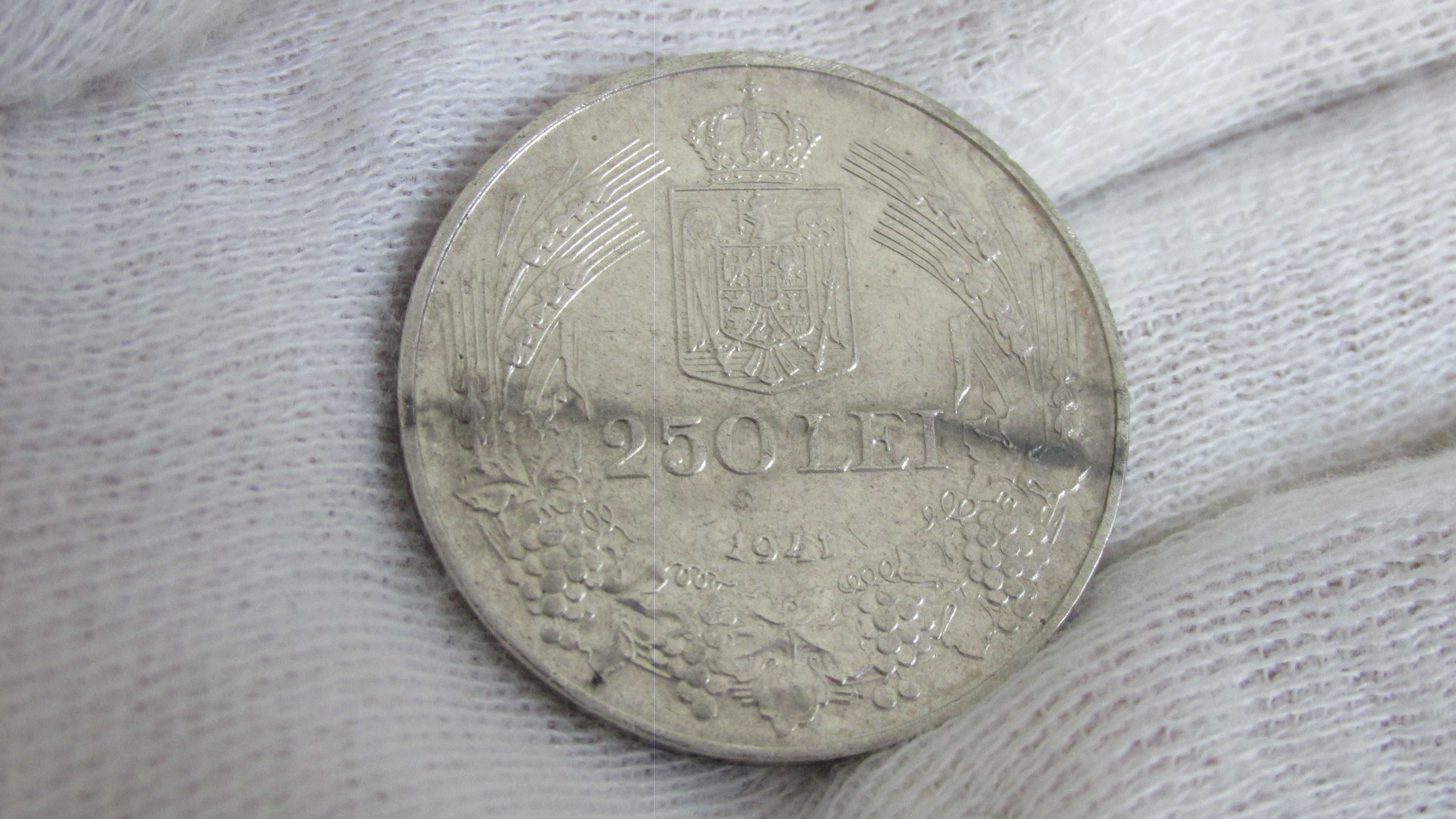 Moneda Argint 250 lei 1941 TPT