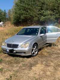 Mercedes C220cdi 6скорости 2001г