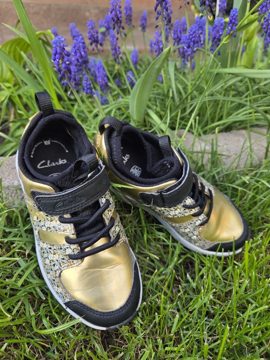 Кросовки Clarks для девочки