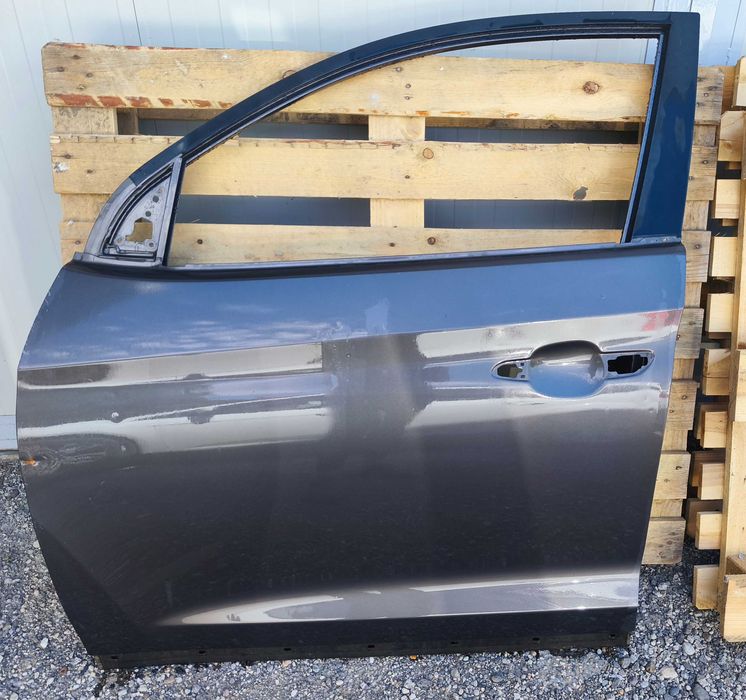 Vând ușă față stânga Hyundai Tucson