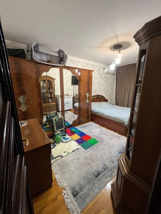 Продаётся квартира Чиланзар 9 квартал 4/1/4