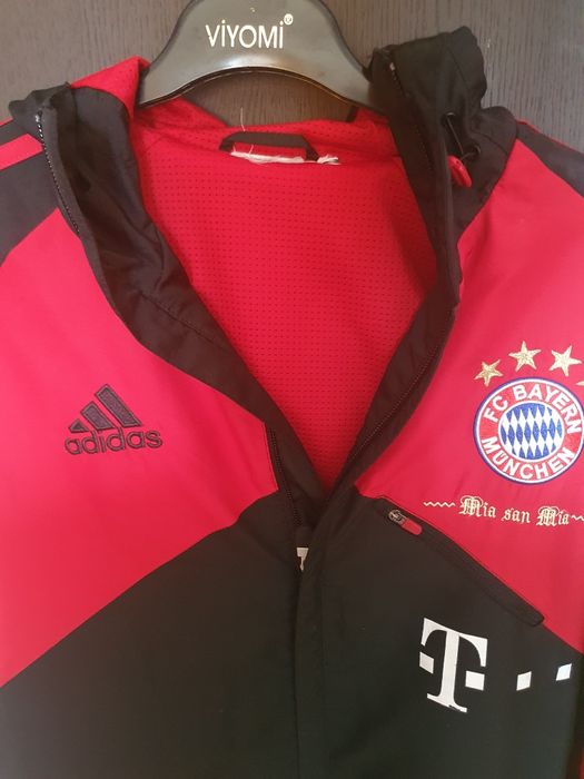 Jacheta adidas Bayern München