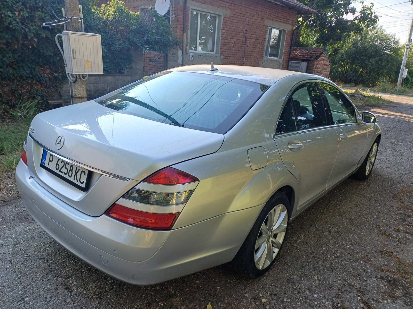 Mercedes s class бензин 3,5л 270 коня