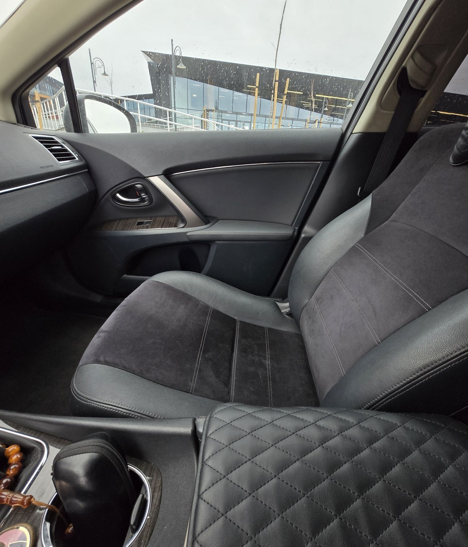 Toyota avensis 2.0D