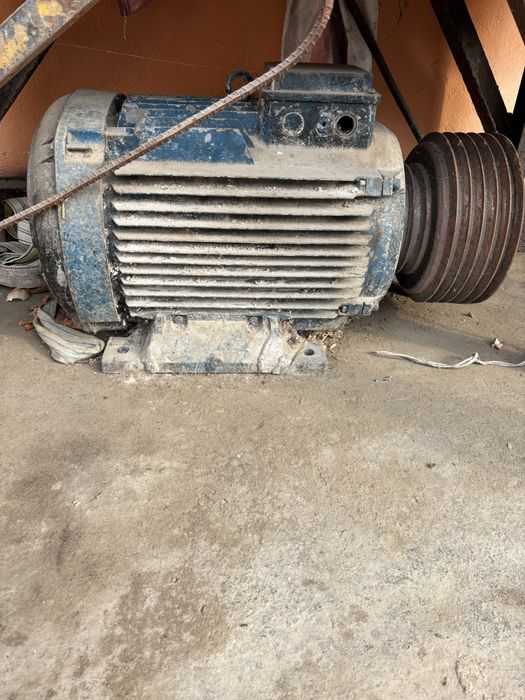 Продается кормодробилка