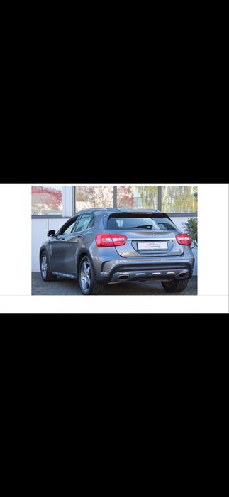 Mercedes Benz GLA 220