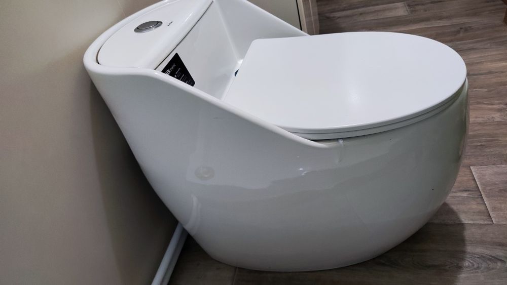 Продам унитаз моноблок за 65.000