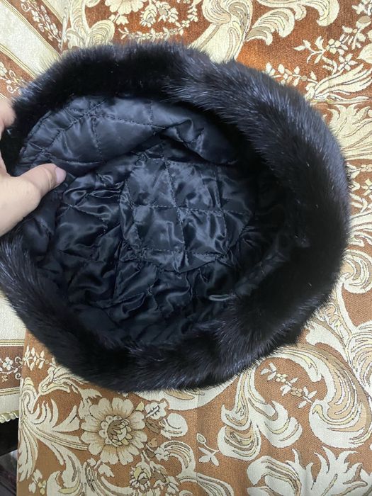 Продам женскую норковую шапку