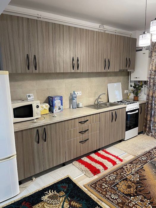 PF închiriez apt. 2 camere, 48.36 mp, etaj 2/7, cu parcare subterană