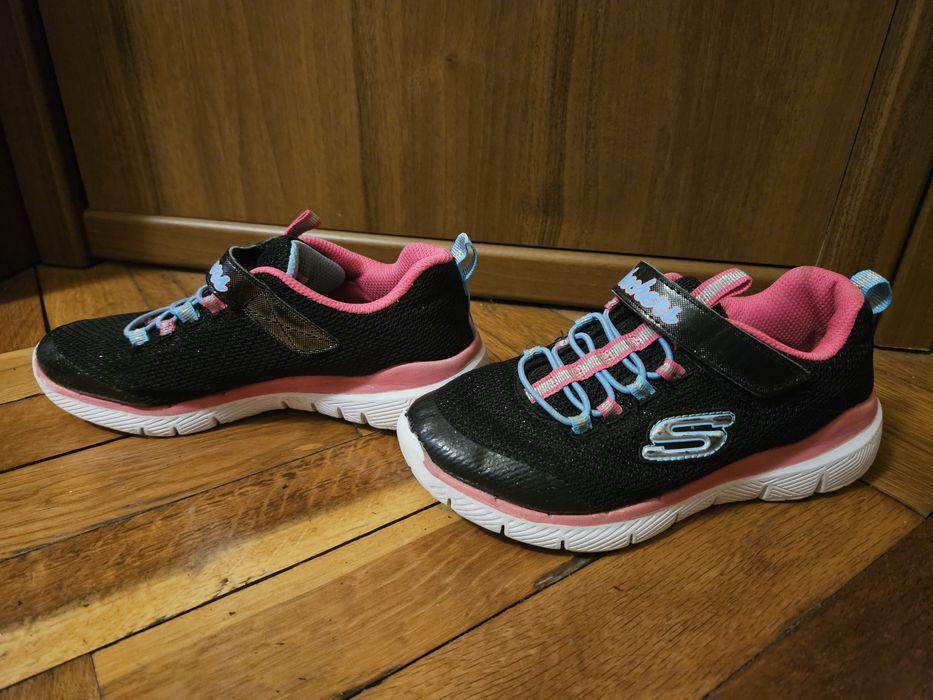 Маратонки за момиче