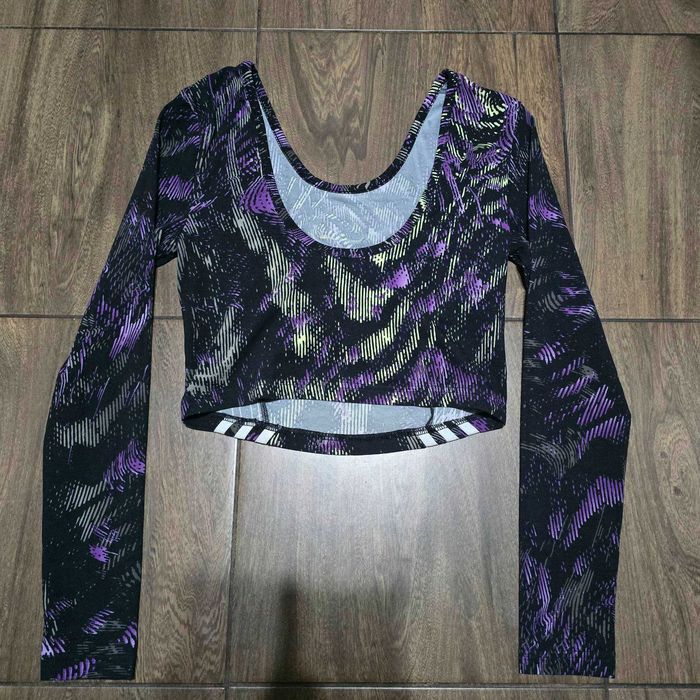 Дамски блузи Adidas