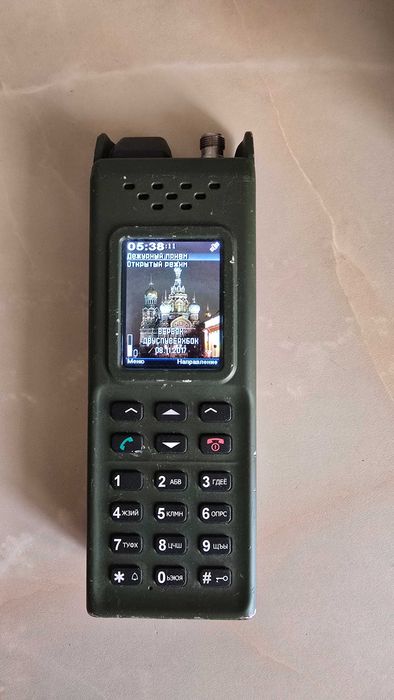 Радиостанция Р-187-П1 «Азарт» и Антенна (satcom)