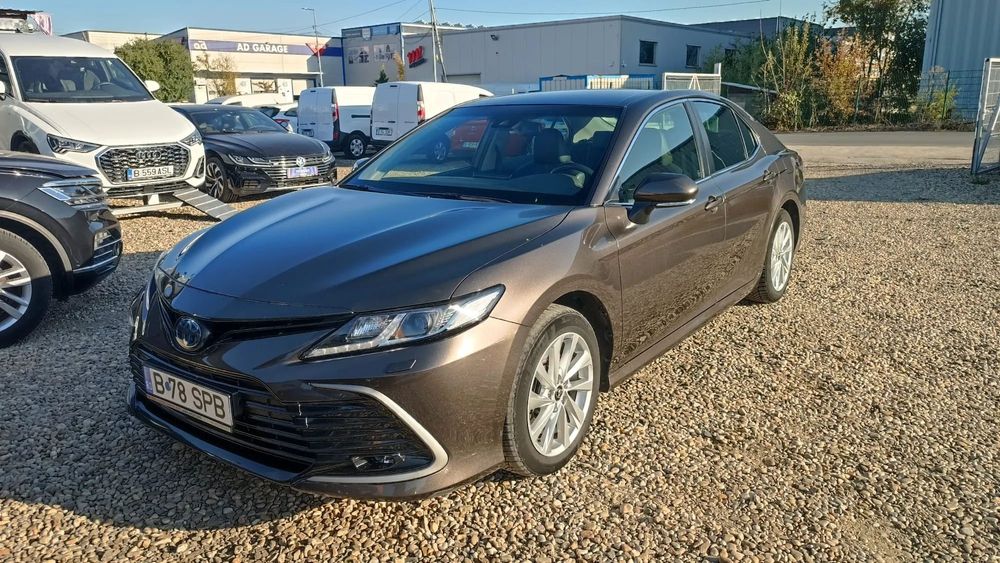 Toyota Camry vand Toyota cCmry