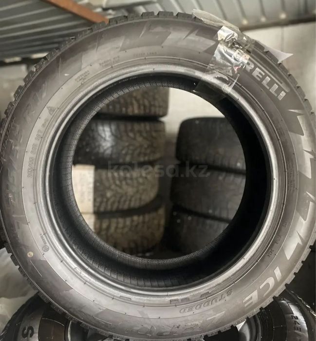 Pirelli шины комплект шипы