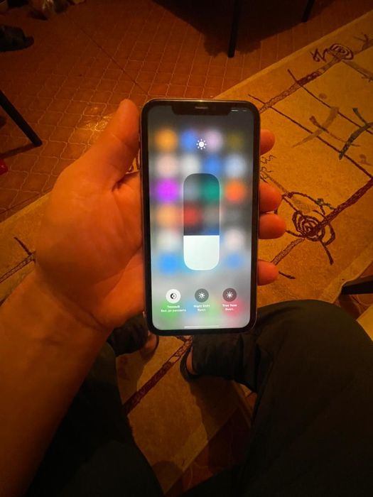 Айфон 11 в отличие состояние