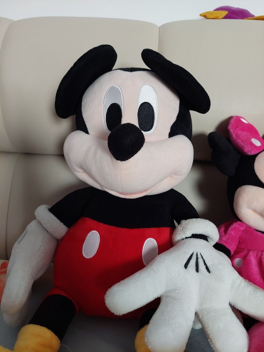 Mickey &Minnie de plus