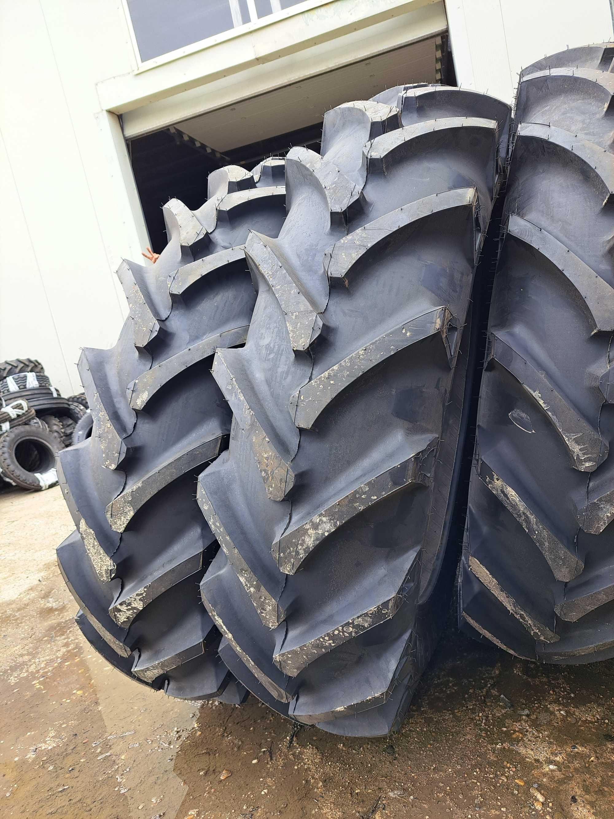 Anvelope noi 16.9-38 marca ASCENSO cu 8 pliuri cauciucuri TRACTOR