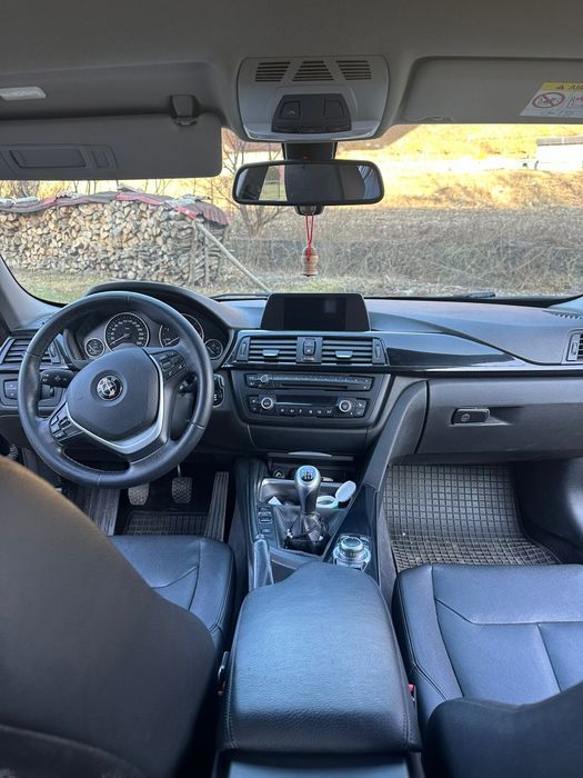 BMW Seria 3 f30  din 2014