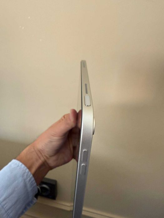 Apple iPad 11(A16) 128gb Wi-fi (Silver)