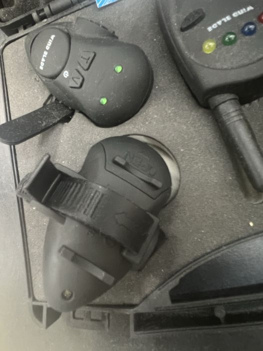 Set 4 avertizori dunare WindBlade STG-V1 cu statie + penar