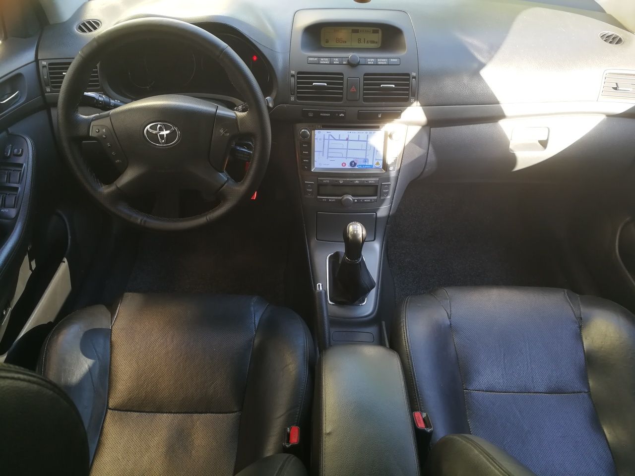 Toyota Avensis t25 2.0 116cc 2003г