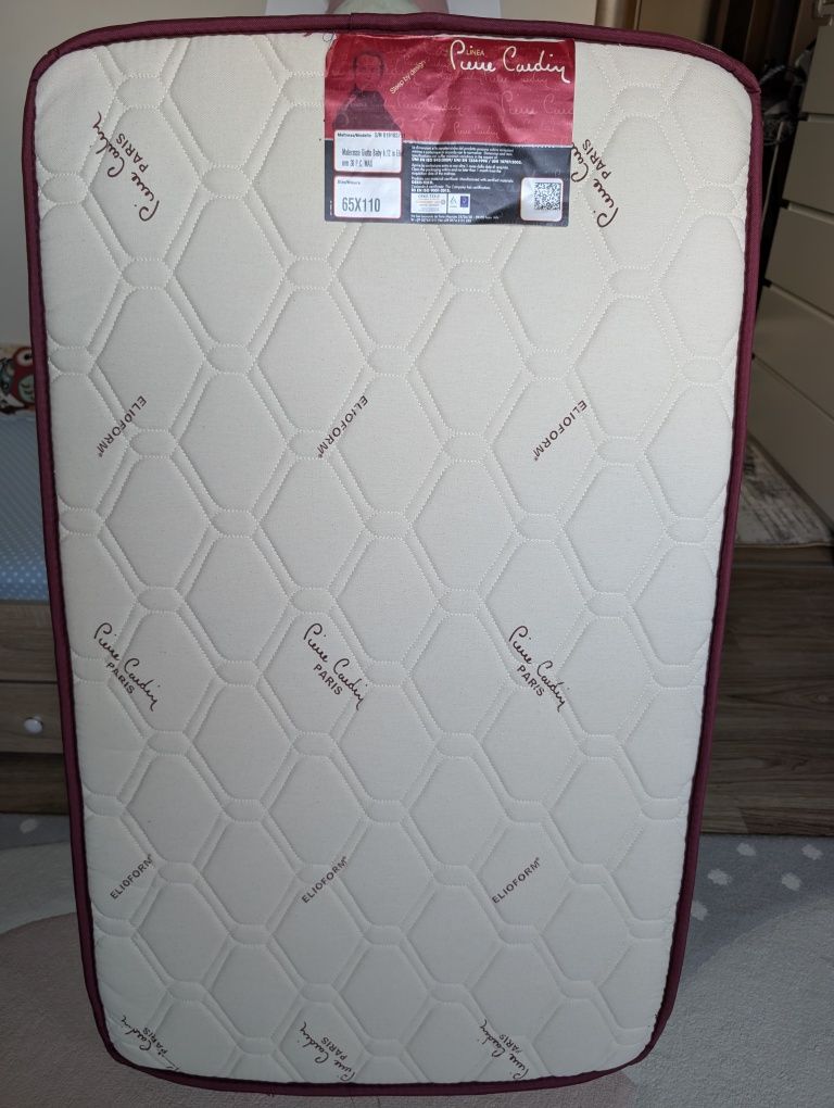 Бебешки матрак Magniflex Pierre Cardin 65/110/12+подарък нов протектор