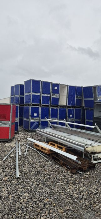 Контейнери # Кабинки